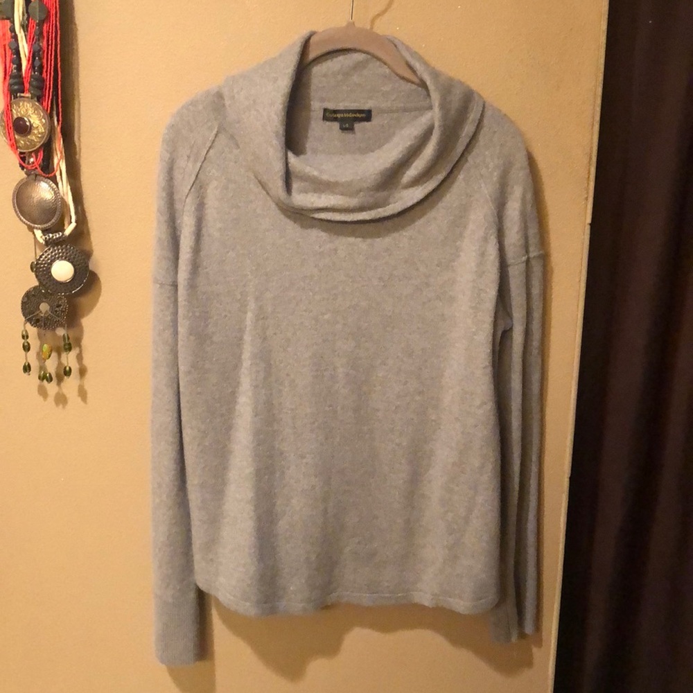 Turtle neck sweater
